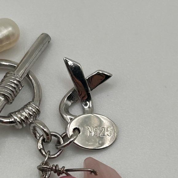 Sterling silver rose quartz freshwater pearl bracelet - Picture 3 of 6